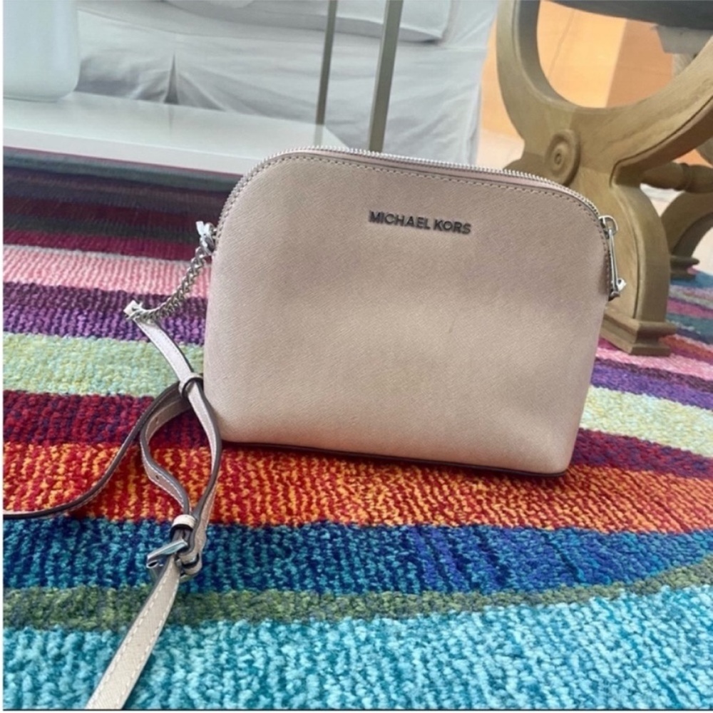 NWT MICHAEL Michael Kors Women's Cindy Dome Cross Body Bag